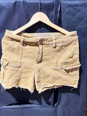 VIP Jeans Women's Cargo Stretch Shorts with Frayed Hem